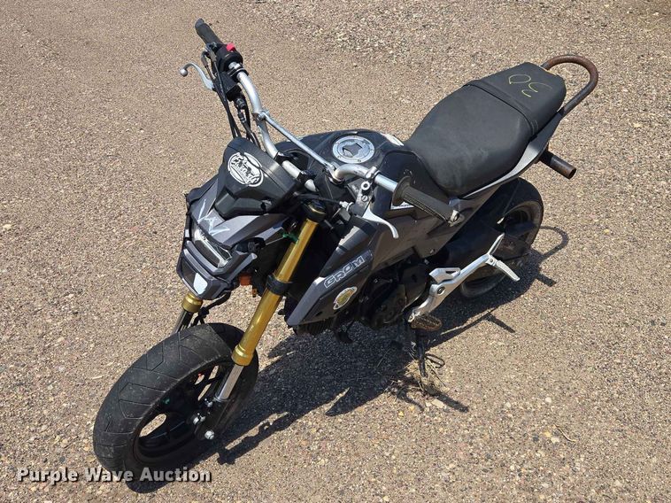 2017 Honda Grom 125 motorcycle