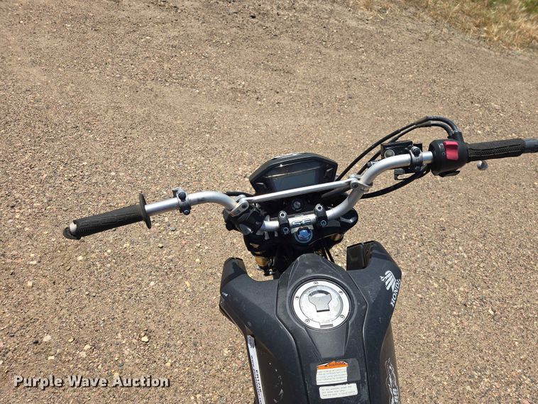 image for item ER1716 2017 Honda Grom 125 motorcycle