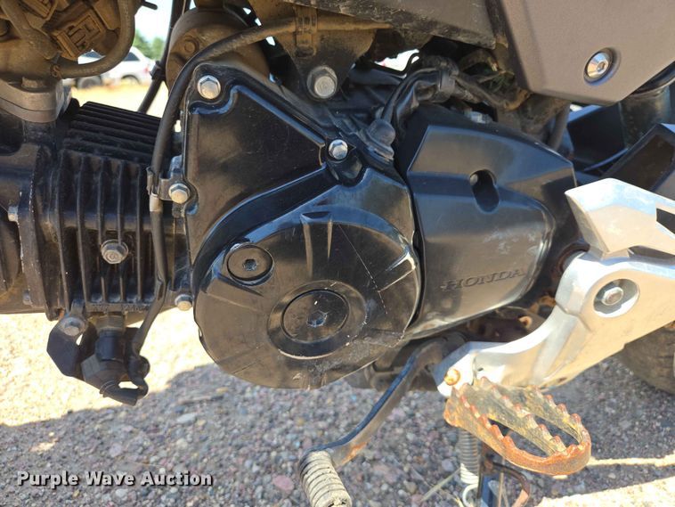 image for item ER1716 2017 Honda Grom 125 motorcycle