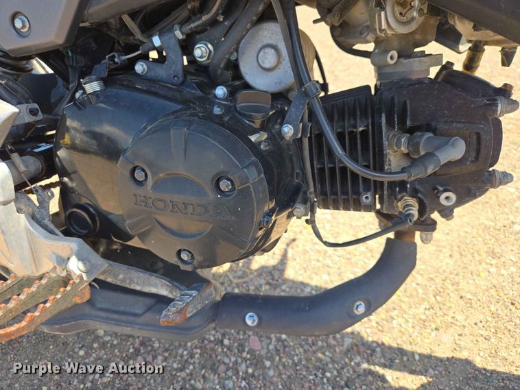 image for item ER1716 2017 Honda Grom 125 motorcycle