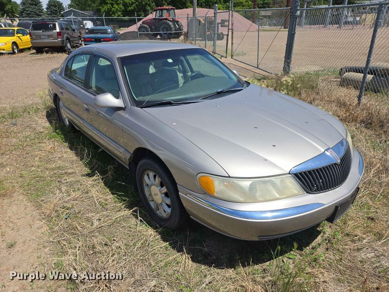 image for item ER1717 2000 Lincoln Continental 