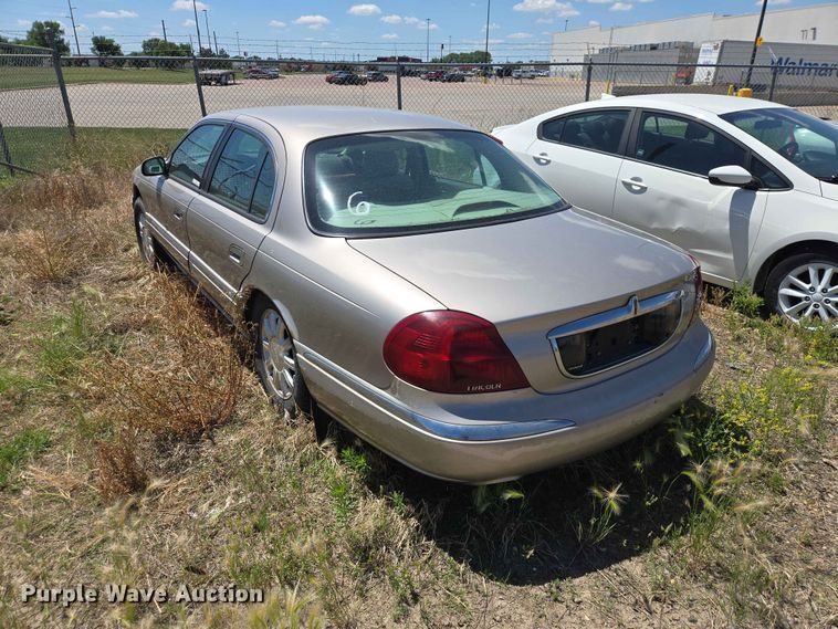 image for item ER1717 2000 Lincoln Continental 