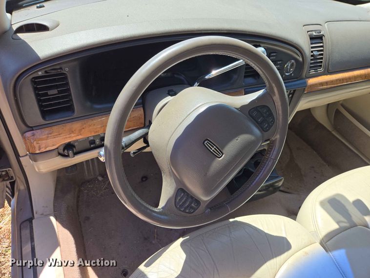 image for item ER1717 2000 Lincoln Continental 