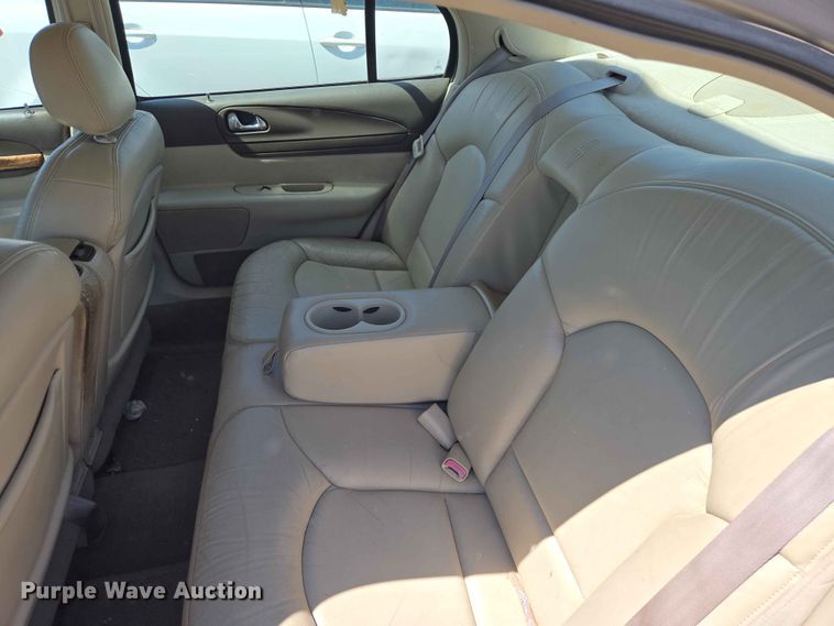 image for item ER1717 2000 Lincoln Continental 