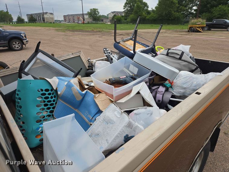 image for item ER1720 1990 Chevrolet K1500 pickup truck