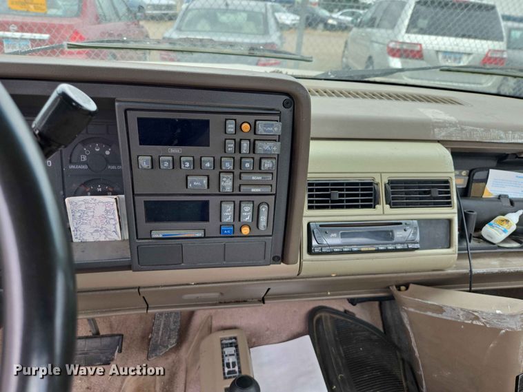 image for item ER1720 1990 Chevrolet K1500 pickup truck