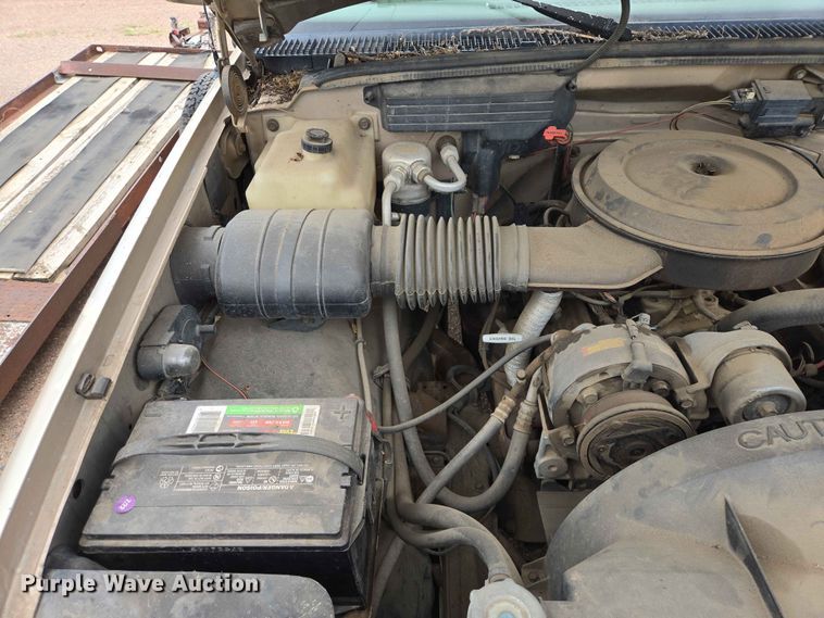 image for item ER1720 1990 Chevrolet K1500 pickup truck