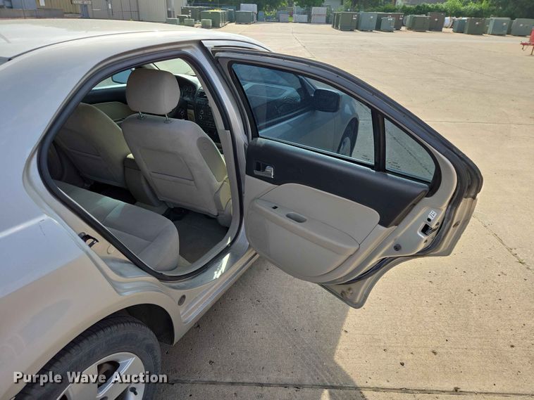 image for item ER1722 2008 Ford Fusion 