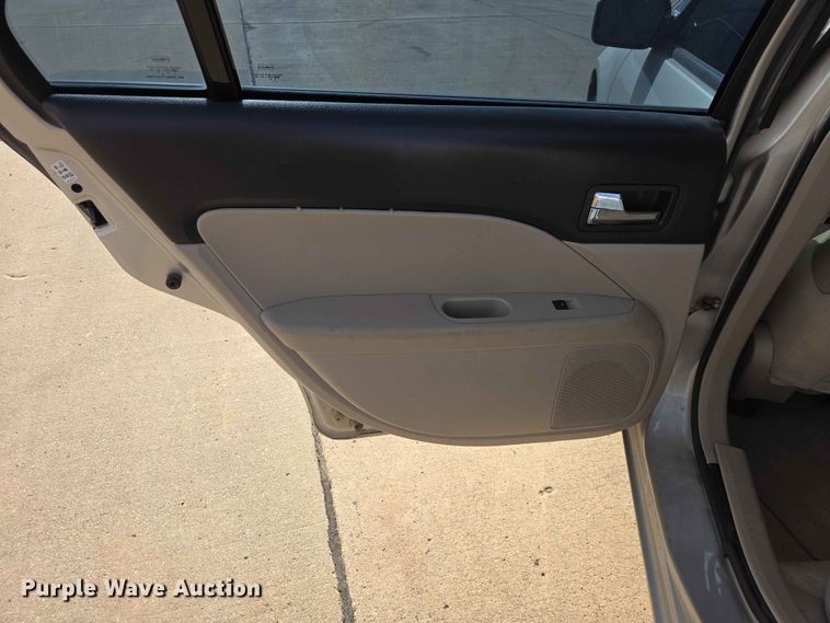 image for item ER1722 2008 Ford Fusion 