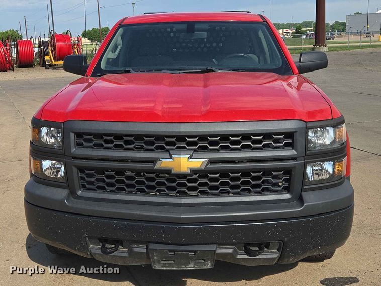 image for item ER1723 2015 Chevrolet Silverado 1500 Crew Cab pickup truck