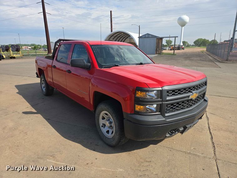 image for item ER1723 2015 Chevrolet Silverado 1500 Crew Cab pickup truck