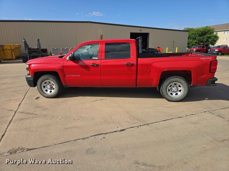 image for item ER1723 2015 Chevrolet Silverado 1500 Crew Cab pickup truck