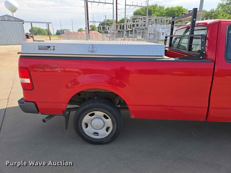 image for item ER1724 2007 Ford F150 pickup truck