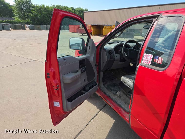 image for item ER1724 2007 Ford F150 pickup truck
