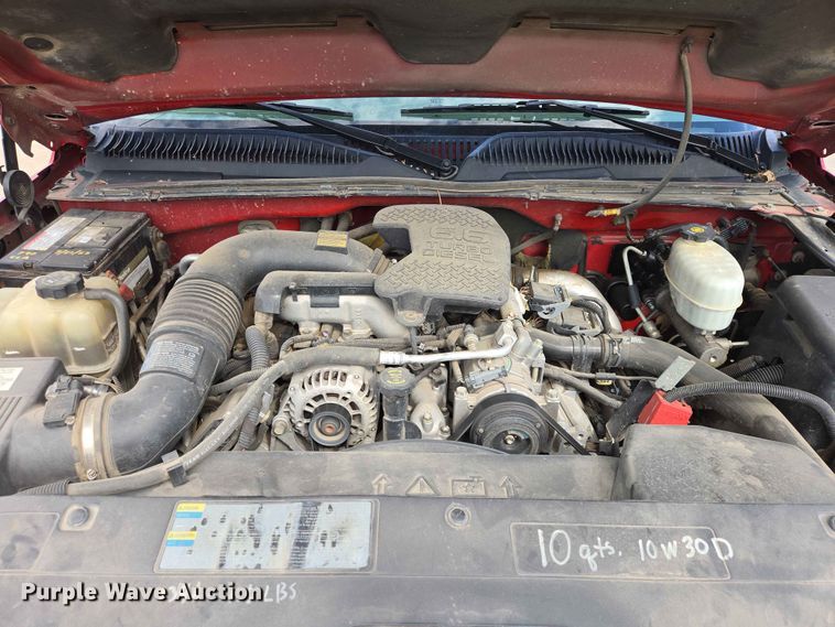 image for item ER1725 2005 Chevrolet Silverado 3500 dump bed pickup truck