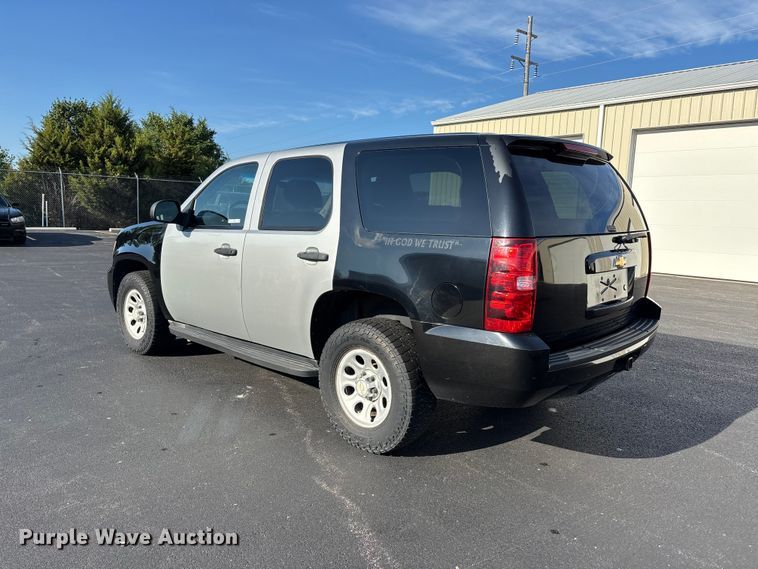 image for item ER3037 2011 Chevrolet Tahoe Police SUV