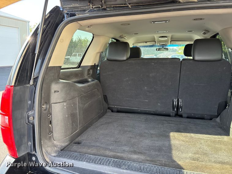 image for item ER3037 2011 Chevrolet Tahoe Police SUV