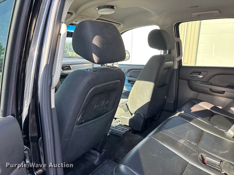 image for item ER3037 2011 Chevrolet Tahoe Police SUV