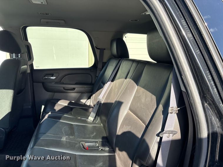 image for item ER3037 2011 Chevrolet Tahoe Police SUV
