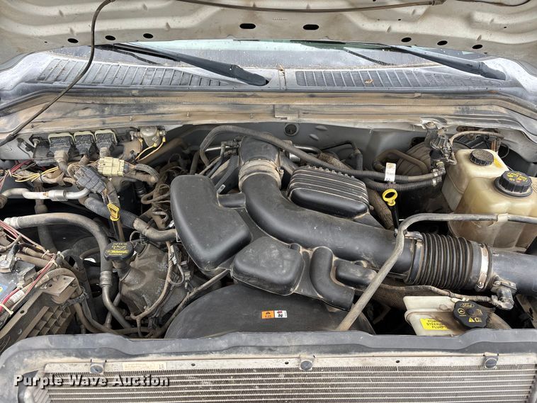 image for item ER7625 2009 Ford F250 Super Duty utility bed pickup truck