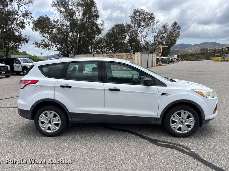 image for item ER7626 2013 Ford Escape SUV
