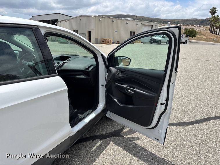 image for item ER7626 2013 Ford Escape SUV