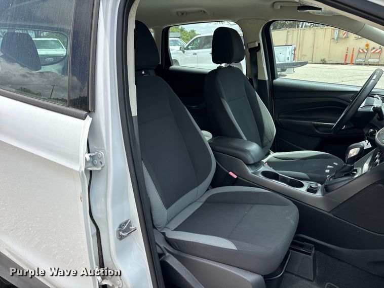 image for item ER7626 2013 Ford Escape SUV
