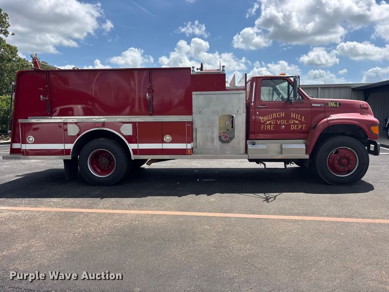 image for item ET2152 1997 Ford F-700 fire truck