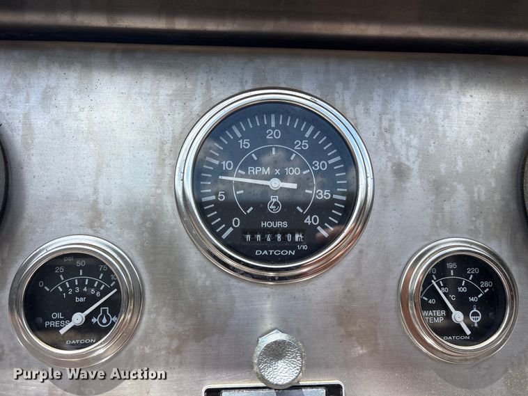 image for item ET2152 1997 Ford F-700 fire truck