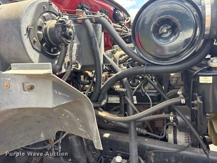 image for item ET2152 1997 Ford F-700 fire truck