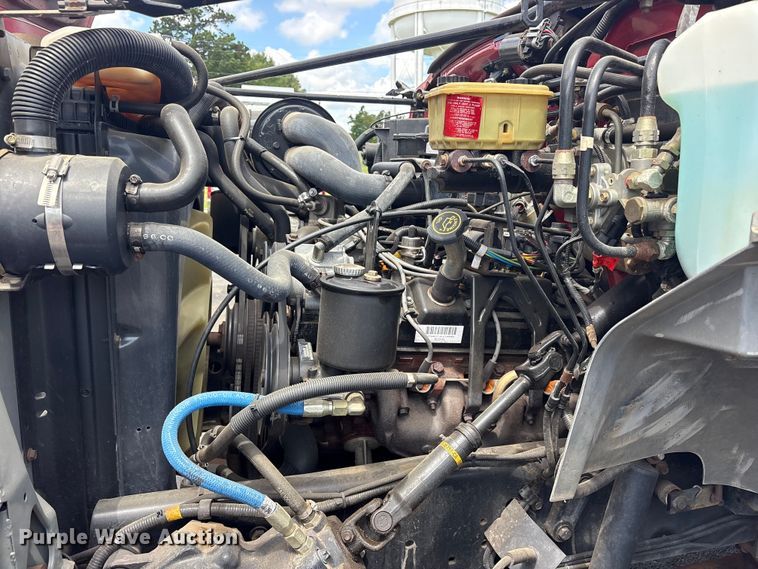 image for item ET2152 1997 Ford F-700 fire truck