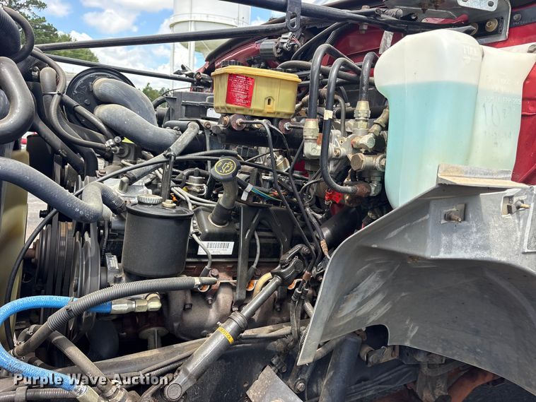 image for item ET2152 1997 Ford F-700 fire truck
