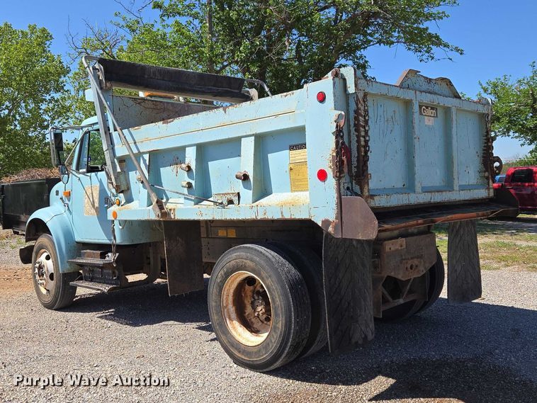 image for item ET5168 2000 International 4700 dump truck