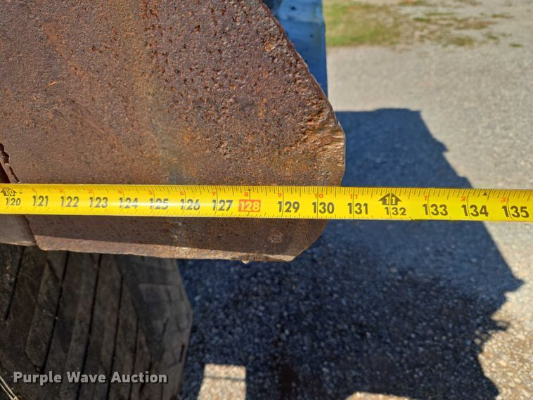 image for item ET5168 2000 International 4700 dump truck