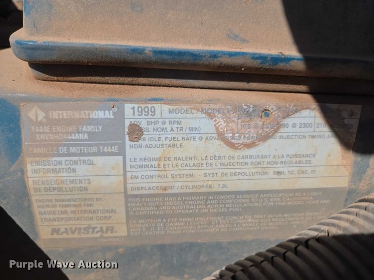 image for item ET5168 2000 International 4700 dump truck