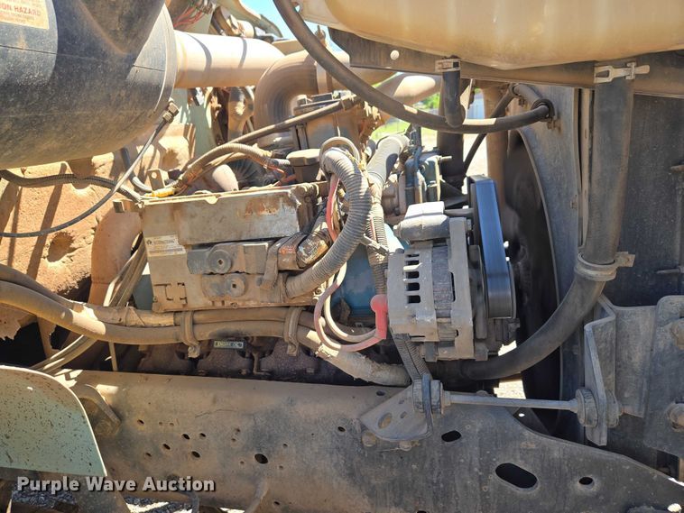 image for item ET5168 2000 International 4700 dump truck