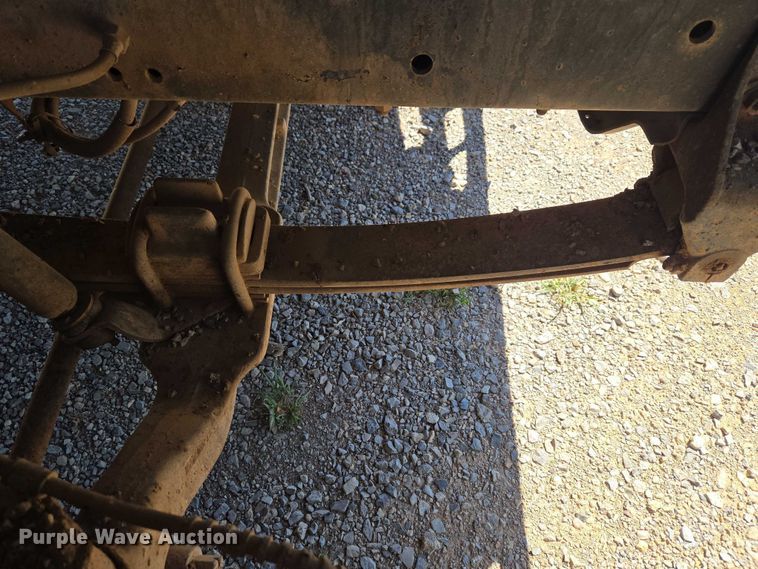 image for item ET5168 2000 International 4700 dump truck