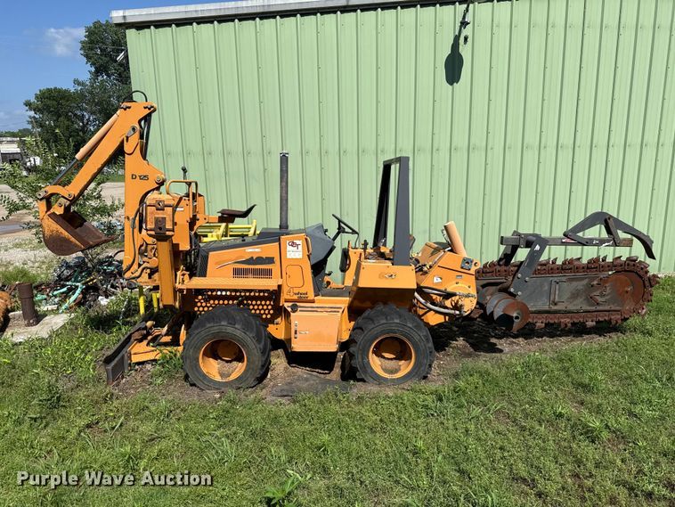 image for item ET6309 2004 Case 660 trencher