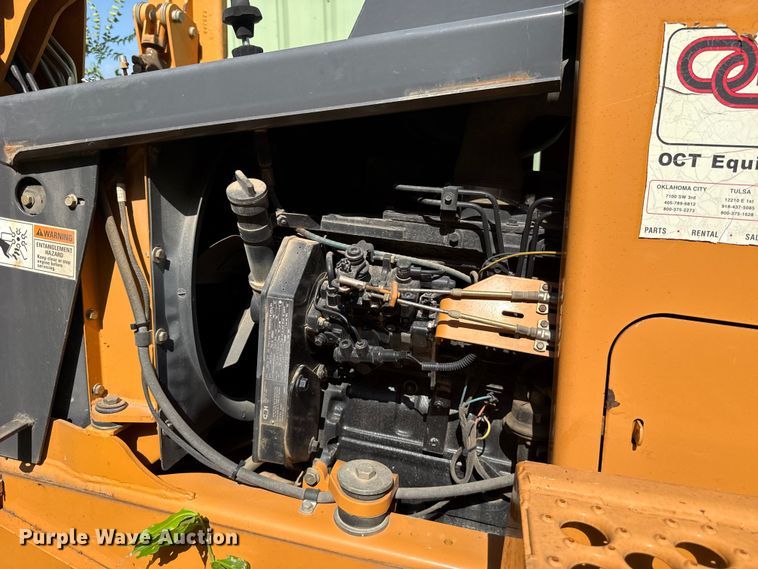 image for item ET6309 2004 Case 660 trencher