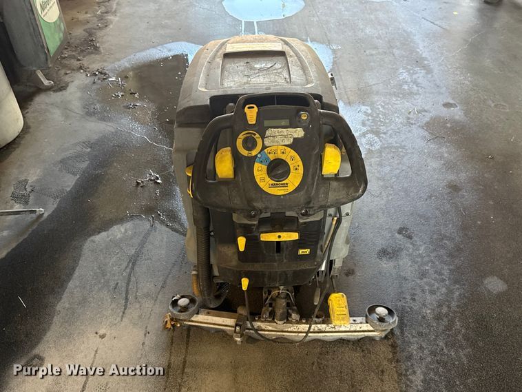 image for item ET6338 2017 Karcher R65 floor scrubber