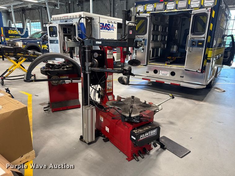 image for item ET6339 Hunter TCX57 tire machine