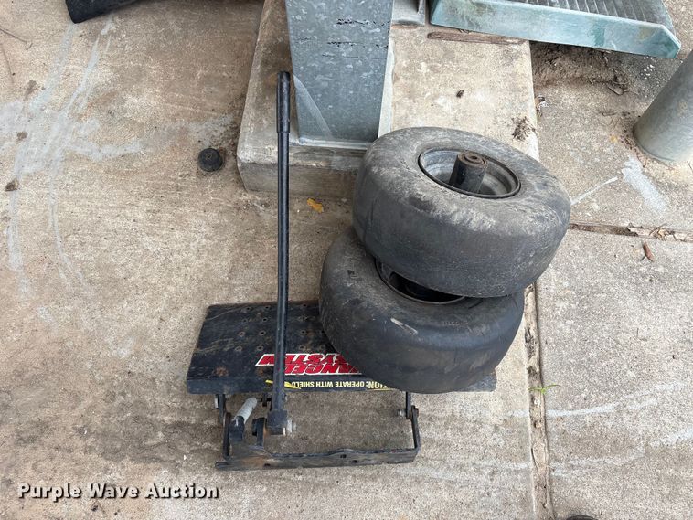 image for item EU0626 Bad Boy Rogue ZTR lawn mower