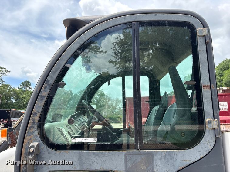 image for item EU0631 Bobcat Toolcat 5600 utility vehicle
