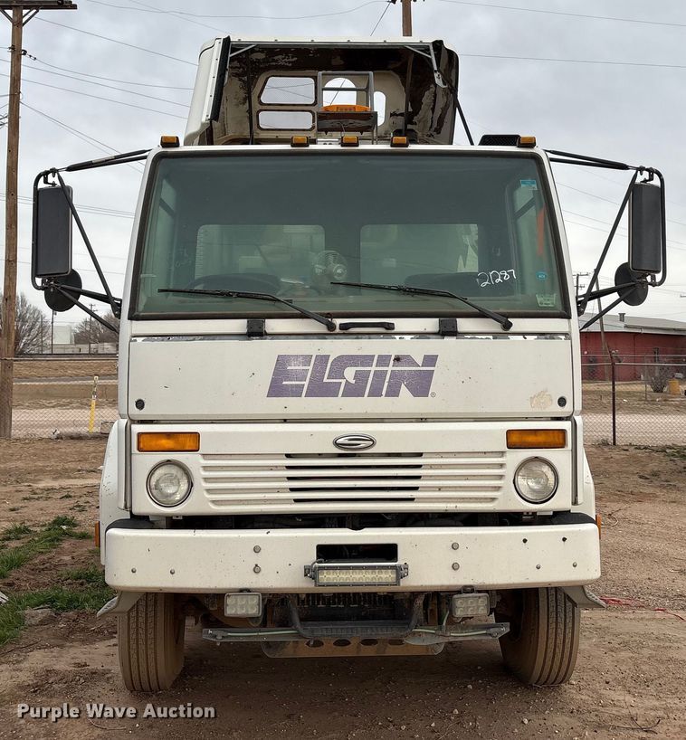 image for item EU4806 2003 Sterling SC8000 street sweeper truck