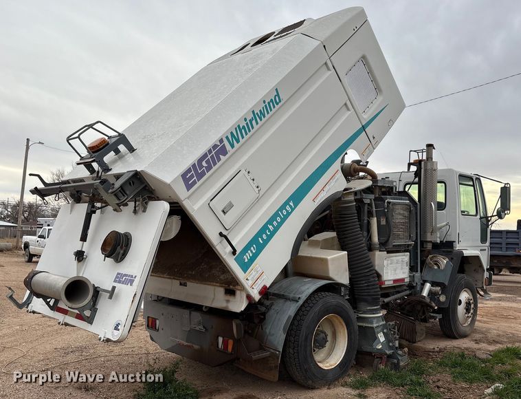 image for item EU4806 2003 Sterling SC8000 street sweeper truck