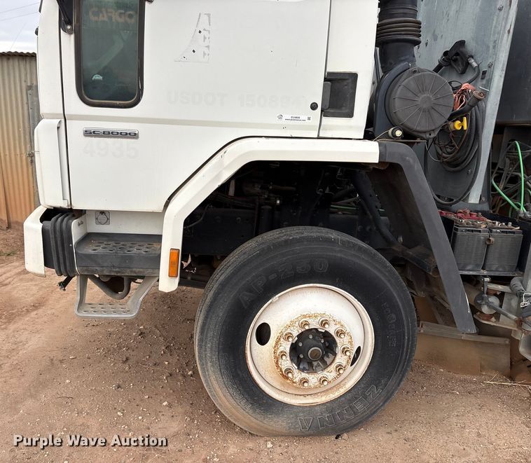 image for item EU4806 2003 Sterling SC8000 street sweeper truck