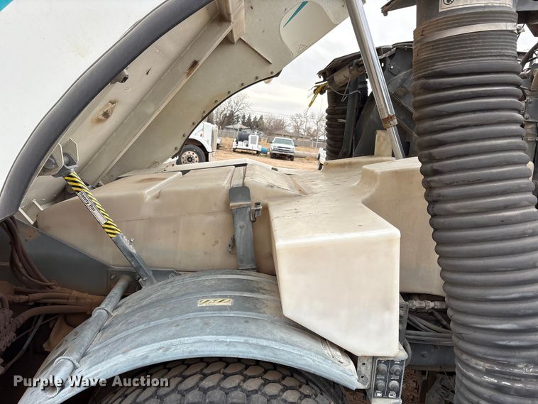 image for item EU4806 2003 Sterling SC8000 street sweeper truck