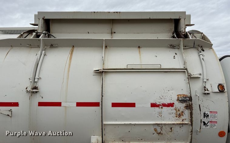 image for item EU4808 2014 Freightliner M2 refuse truck