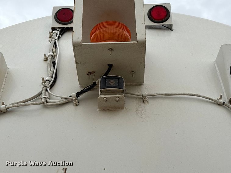 image for item EU4808 2014 Freightliner M2 refuse truck