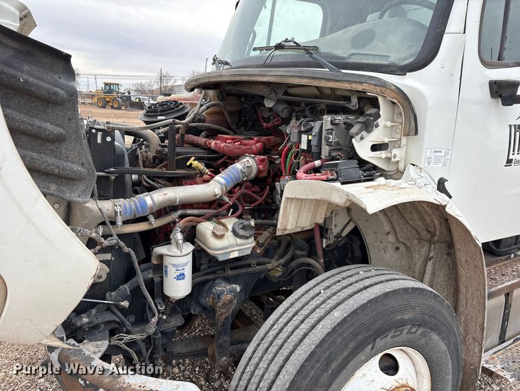 image for item EU4808 2014 Freightliner M2 refuse truck